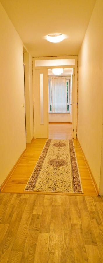 City Center Grand Apartment - Three-Bedroom, Free Parking Saraievo Exterior foto