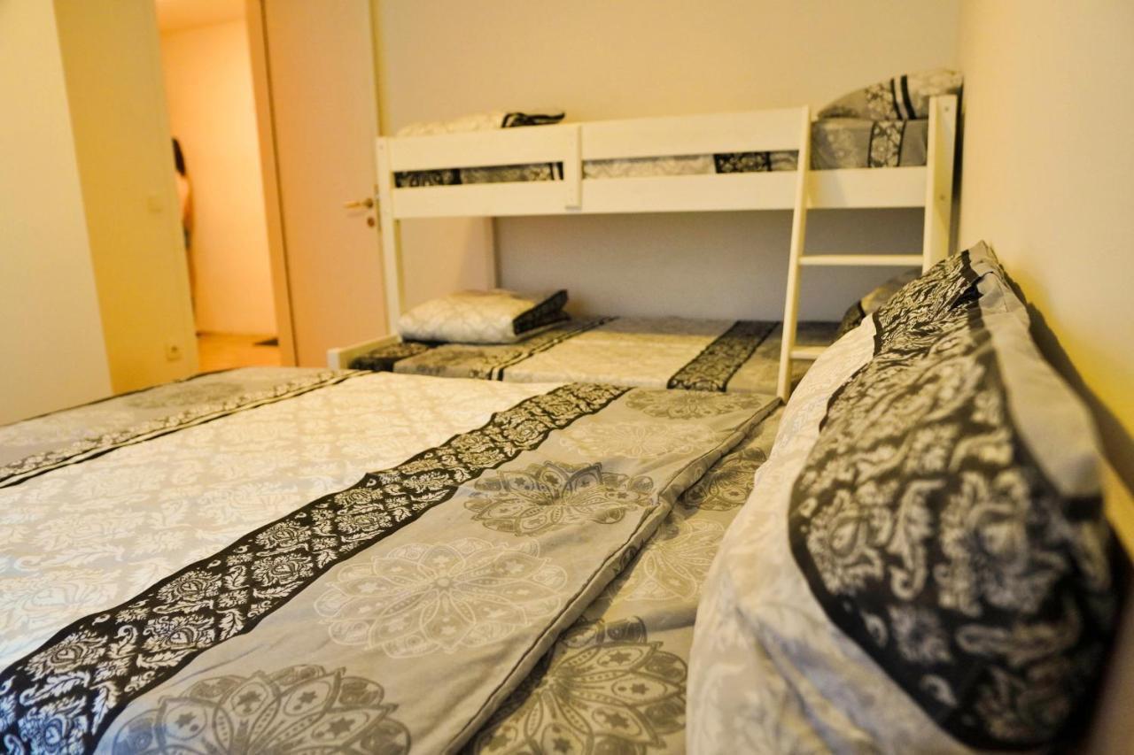 City Center Grand Apartment - Three-Bedroom, Free Parking Saraievo Exterior foto