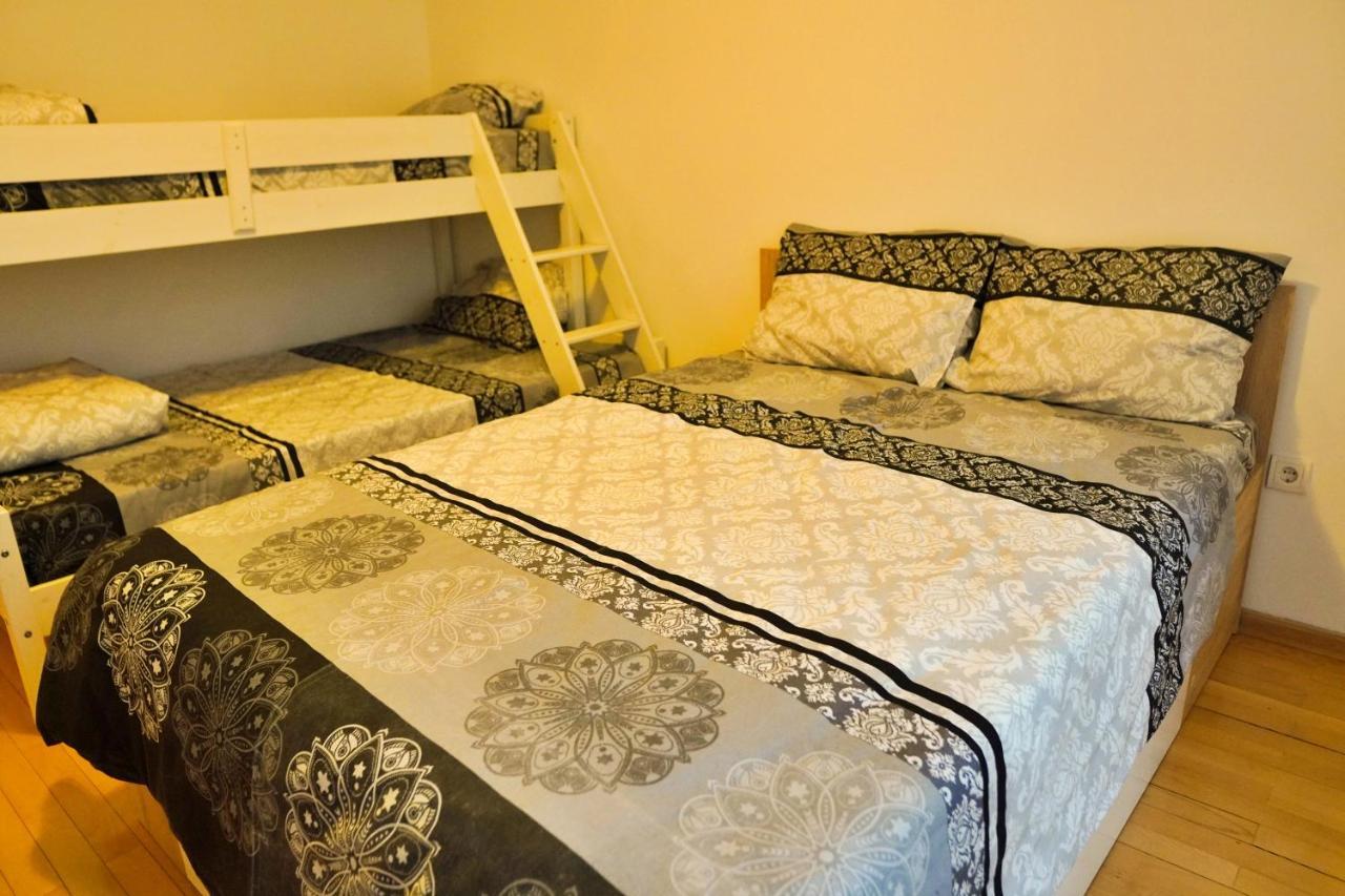 City Center Grand Apartment - Three-Bedroom, Free Parking Saraievo Exterior foto