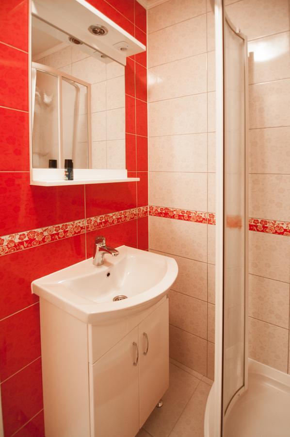 City Center Grand Apartment - Three-Bedroom, Free Parking Saraievo Exterior foto