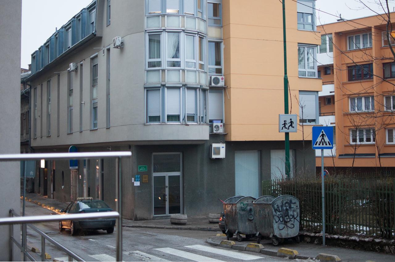 City Center Grand Apartment - Three-Bedroom, Free Parking Saraievo Exterior foto